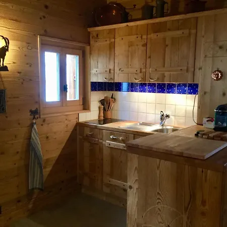 Alpstuga Chalet Castor